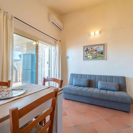 Апартаменты Brorent Dimora Pascoli 2 *